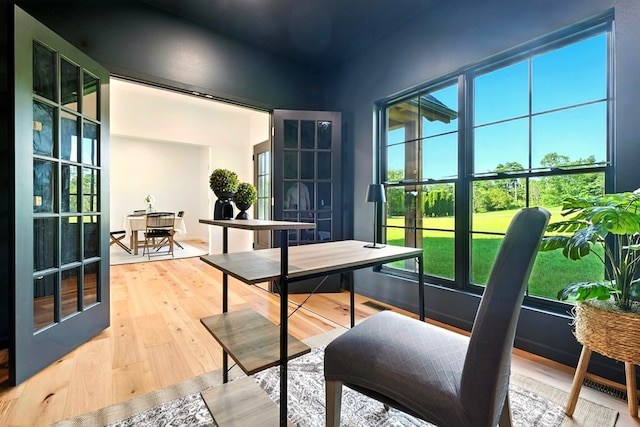 1360 Lexington Ontario Rd, Mansfield, OH 44904 - home office featuring wood finished floors