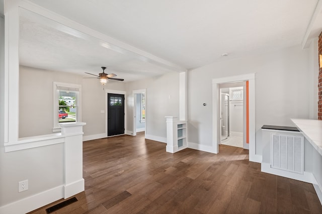 519 Park Ave, Galion, OH 44833 - entrance foyer with dark wood-style flooring and a ceiling fan