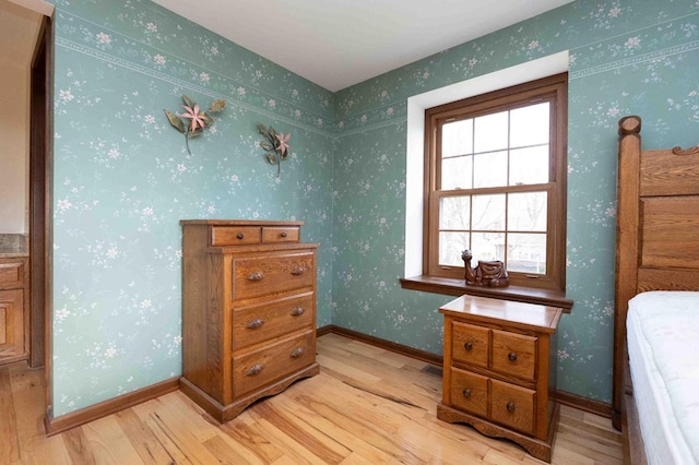 452 Pleasant Ln, Bucyrus, OH 44820 - bedroom featuring light wood finished floors