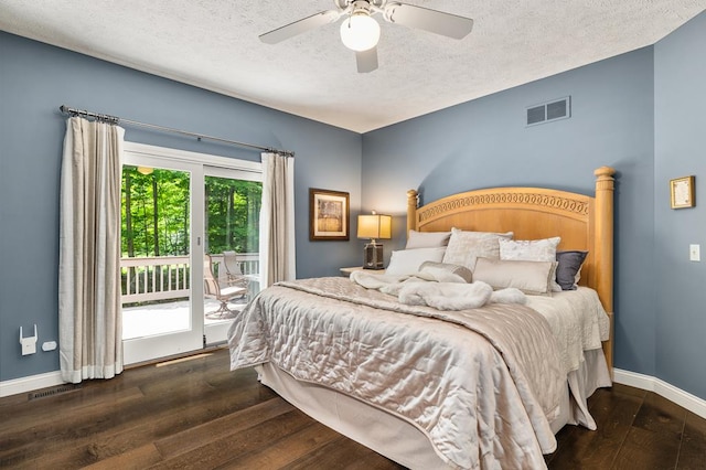 2313 Woodland Park Dr, Ontario, OH 44903 - bedroom featuring access to exterior, hardwood / wood-style floors, a textured ceiling, and a ceiling fan