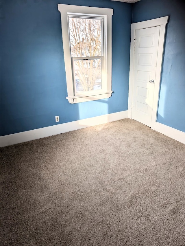 empty room with carpet