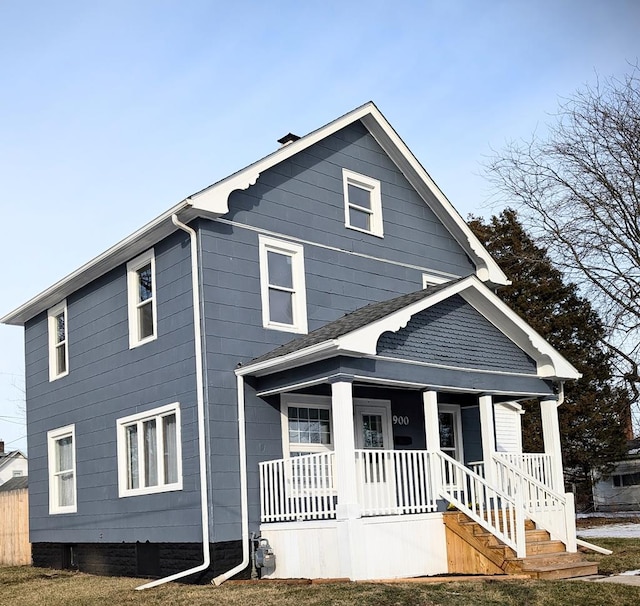 view of front of home featuring covered porch