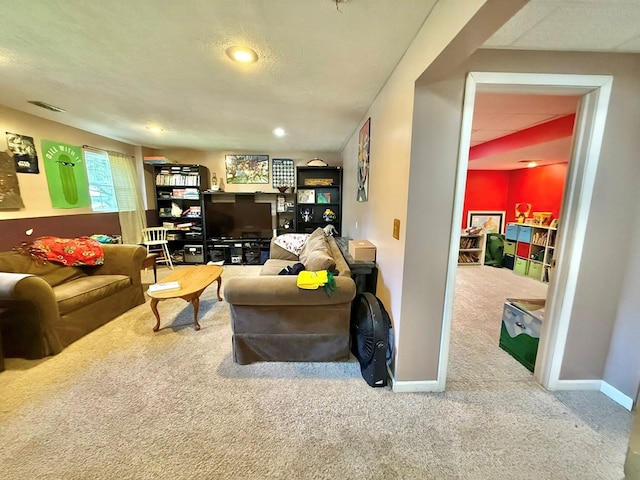 352 Valleybrook Cir, Howard, OH 43028 - carpeted living room with baseboards and recessed lighting