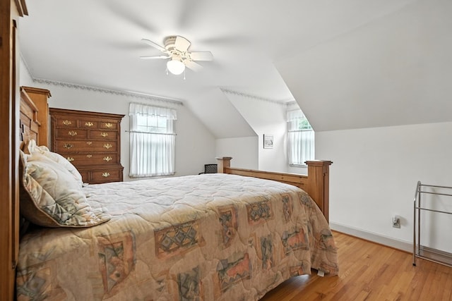501 Overlook Rd, Mansfield, OH 44907 - bedroom featuring vaulted ceiling, light wood finished floors, and ceiling fan