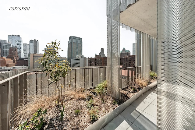 9 Chapel St Phb, Phb, New York City, NY 11201 - balcony with a view of skyline