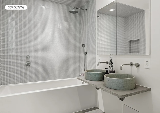 9 Chapel St Phb, Phb, New York City, NY 11201 - full bath featuring shower / tub combination and vanity
