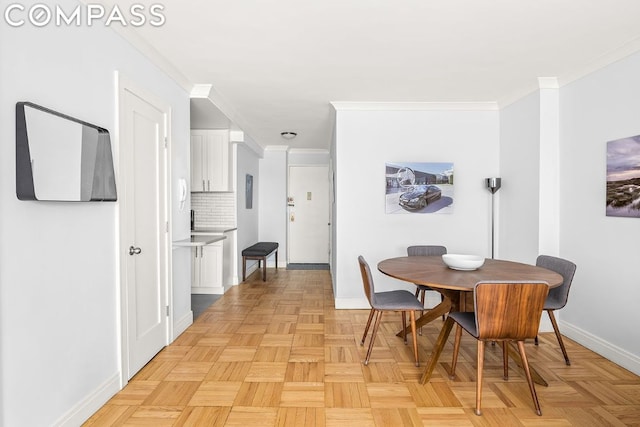 Listing photo 2 for 150 E 61st St Unit 3K, New York City NY 10065