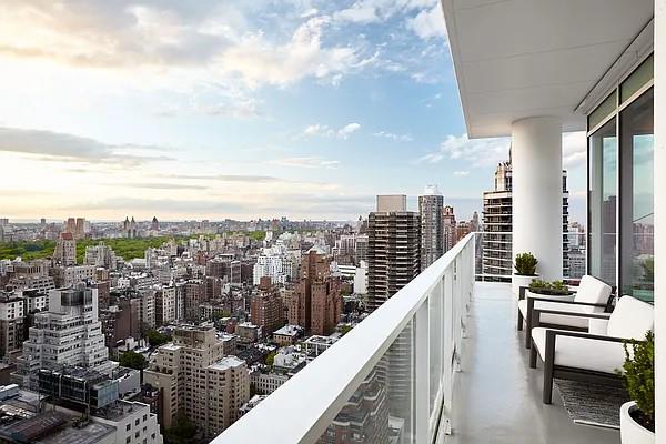 balcony with a view of city