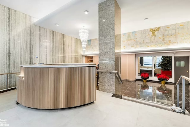 139 E 33rd St Unit 2C, New York City, NY 10016 - welcome area featuring wallpapered walls and a community bar