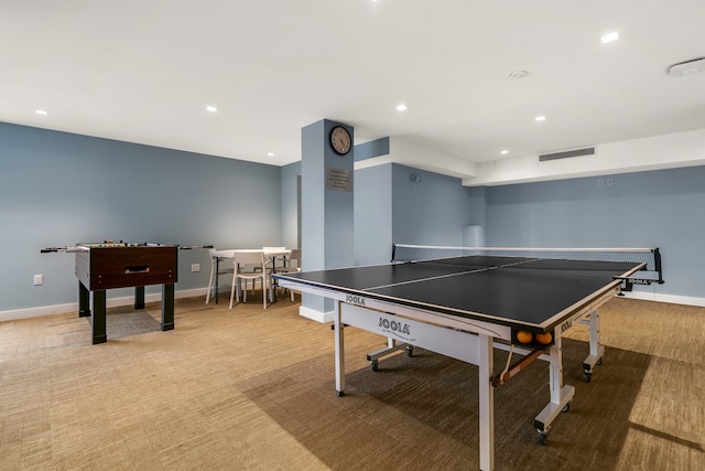recreation room with recessed lighting, visible vents, carpet floors, and baseboards