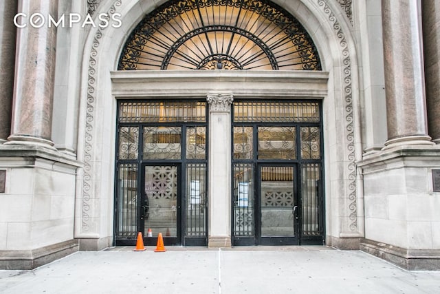 view of property entrance