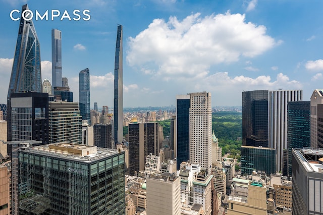 641 5th Ave Unit 49Cde, New York City, NY 10022 - skyline view