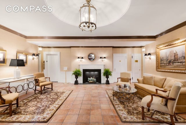 living room featuring light tile patterned flooring, a chandelier, and crown molding