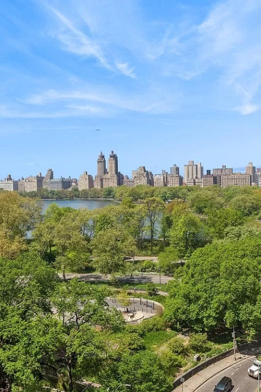 view of property's community featuring a water view