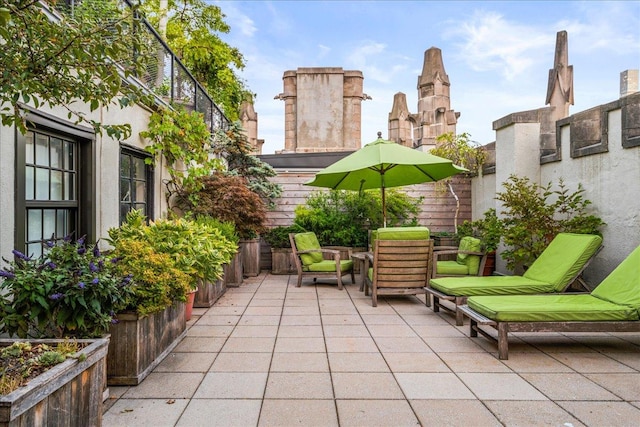 1 W 67th St Unit 2E, New York City, NY 10023 - view of patio