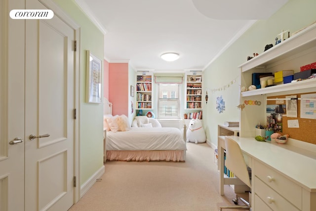 bedroom featuring light carpet, baseboards, crown molding, and built in study area