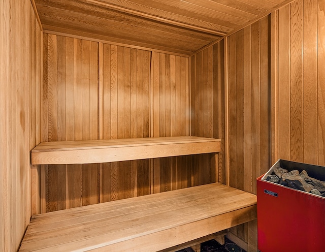 view of sauna / steam room