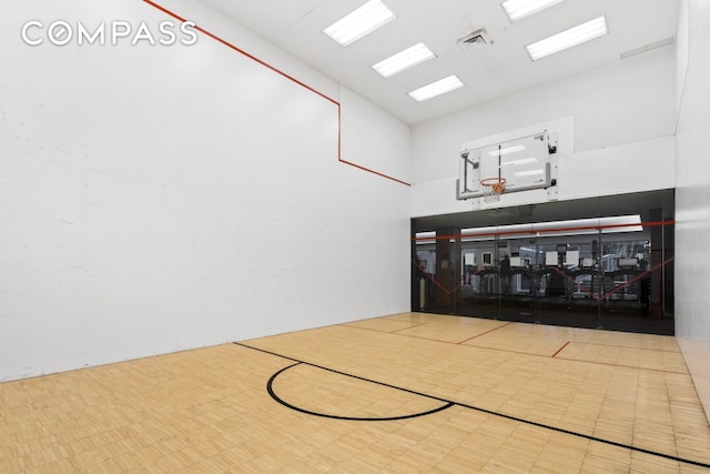515 E 72nd St Unit 3Klmn, New York City, NY 10021 - view of sport court featuring community basketball court