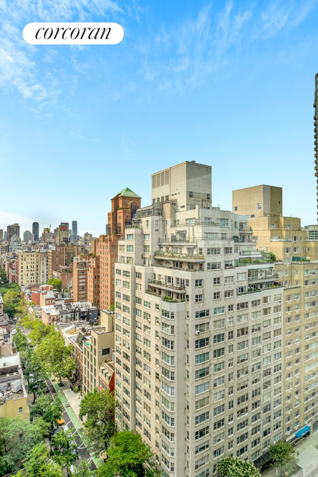 200 E 62nd St Unit 19A, New York City, NY 10065 - view of building exterior with a skyline view
