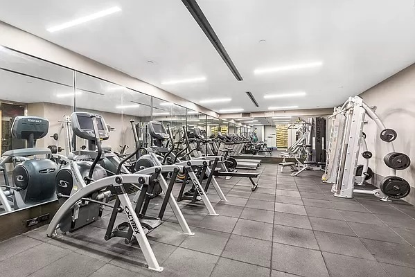172 Madison Ave Unit 4B, New York City, NY 10016 - view of exercise room