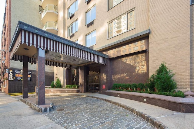 300 E 74th St Unit 3C, New York City, NY 10021 - view of property