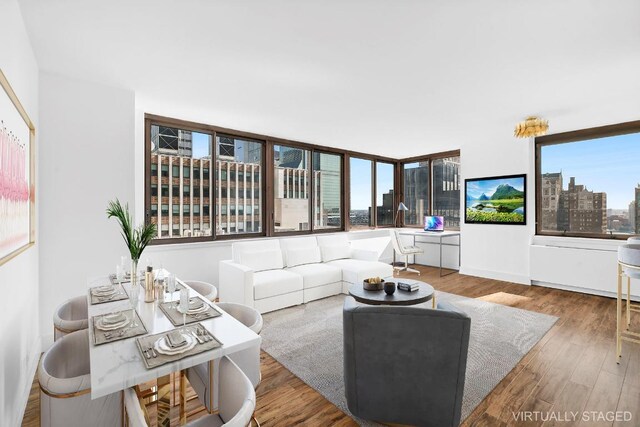 Listing photo 3 for 235 E 40th St Unit 23G, New York City NY 10016