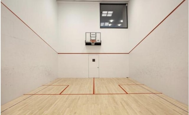 170 E End Ave Unit 2G, New York City, NY 10128 - view of basketball court