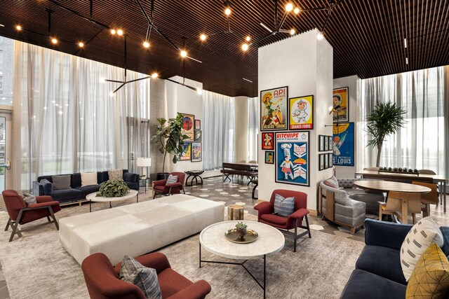 252 S St Unit 76E, New York City, NY 10002 - lobby with a towering ceiling