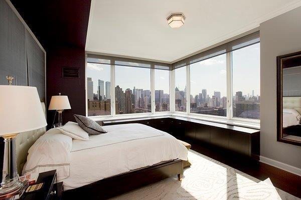 Listing photo 2 for 80 Riverside Blvd Unit Ph4B, New York City NY 10069