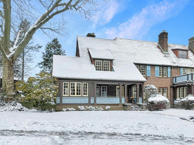 view of front of house with a porch