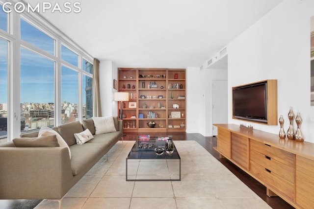 Listing photo 2 for 207 E 57th St Unit 25B, New York City NY 10022