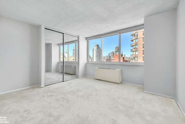 Listing photo 2 for 404 E 79th St Unit 21C, New York City NY 10075