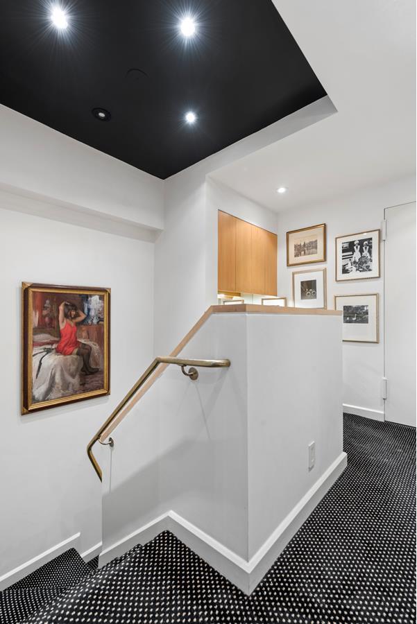 stairs featuring recessed lighting, carpet flooring, and baseboards