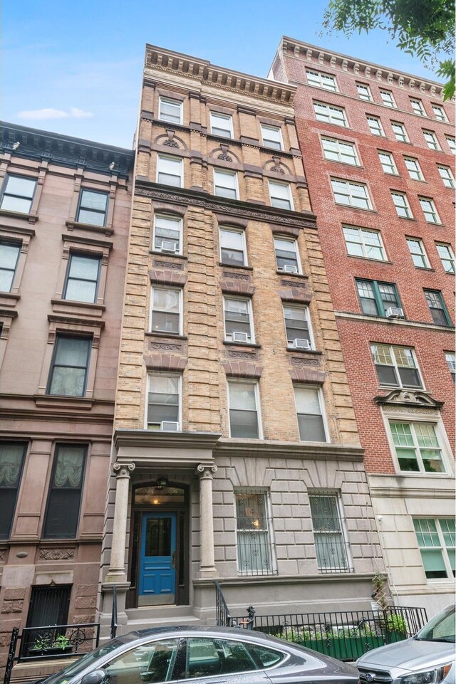 146 W 82nd St Unit 3A, New York City, NY 10024 - view of apartment building / complex