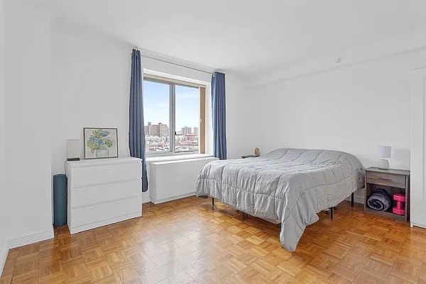 bedroom featuring baseboards