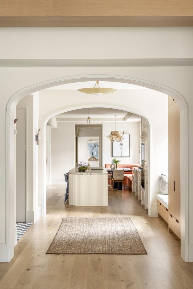 interior details with hardwood / wood-style floors