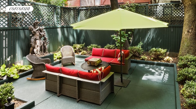 view of patio / terrace featuring outdoor lounge area