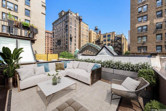 Listing photo 2 for 256 W 88th Street Penthouse, New York City NY 10024