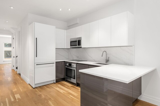 Listing photo 3 for 256 W 88th Street Penthouse, New York City NY 10024