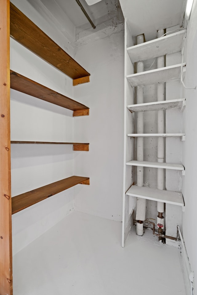 345 W 55th St Unit 7-D, New York City, NY 10019 - view of walk in closet