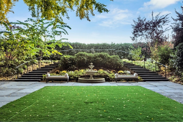 1 Sutton Pl S Unit 4C, New York City, NY 10022 - view of grassy yard featuring stairway