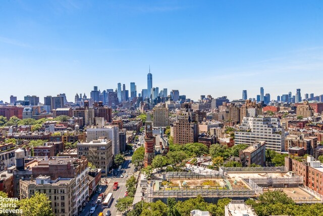 101 W 12th St Unit 7C, New York City, NY 10011 - view of city skyline