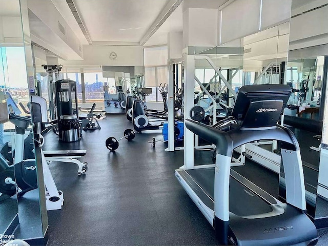 exercise room featuring visible vents