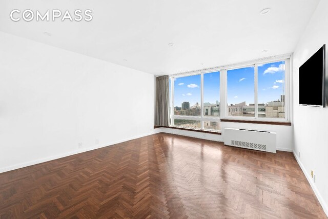 Listing photo 2 for 524 E 72nd St Unit 26A, New York City NY 10021