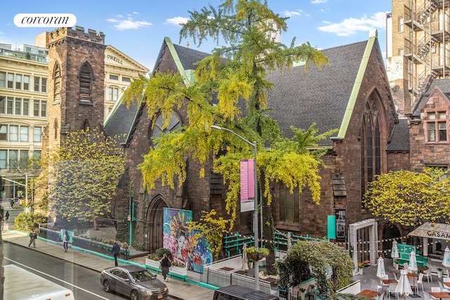 650 6th Ave Unit 2K, New York City, NY 10011 - exterior space
