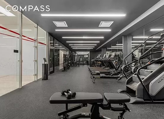 workout area featuring visible vents