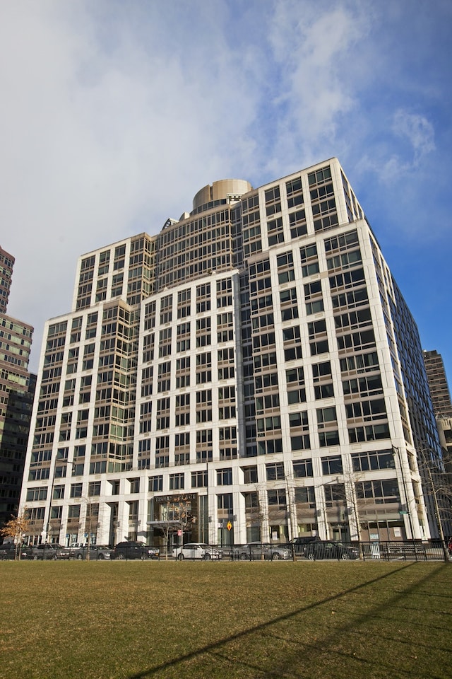 120 Riverside Blvd Unit 5-H, New York City, NY 10069 - view of building exterior