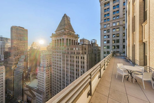 20 Pine St Unit 3001, New York City, NY 10005 - balcony with a city view