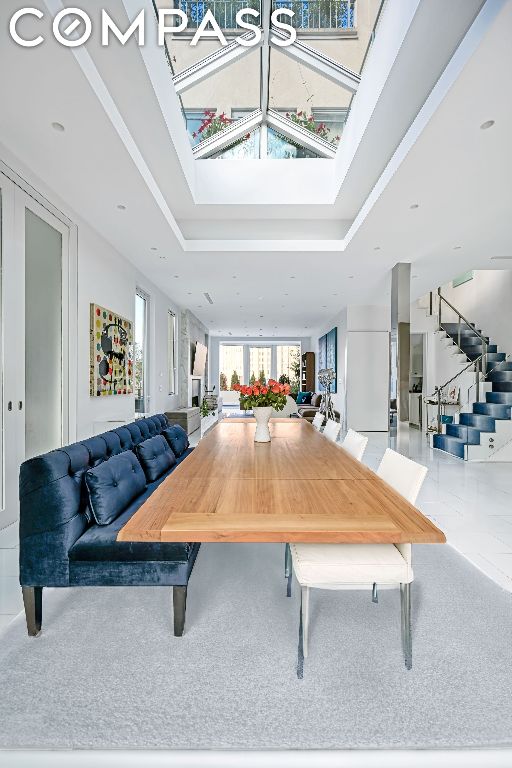 53 Leonard St Ph, Ph, New York City, NY 10013 - dining area featuring stairway