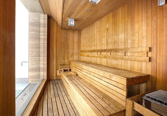 view of sauna / steam room